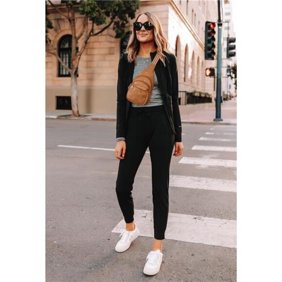 Small Sling Bag for Women Camel - Picture 2 of 6